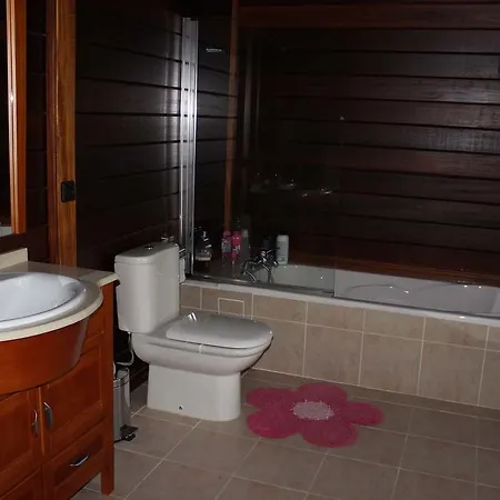 Holiday home Lake House Serra